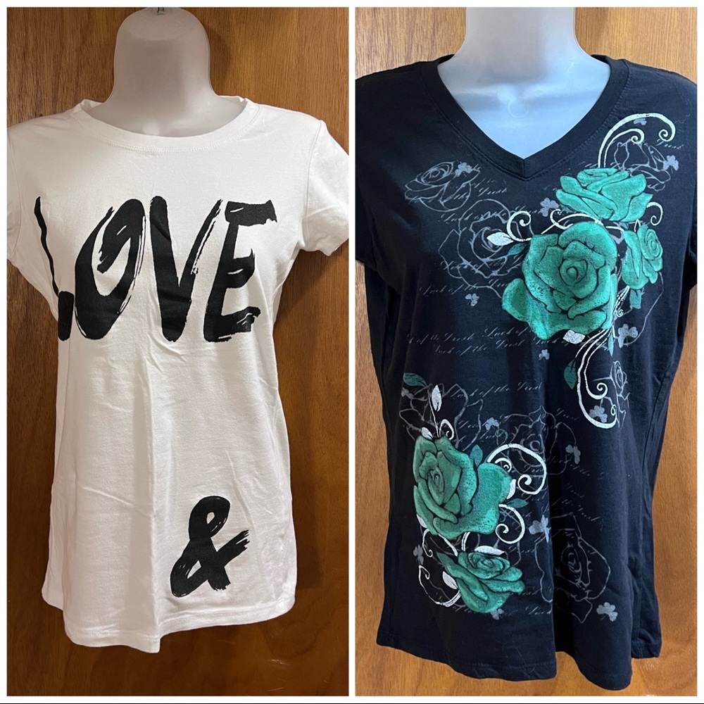 Bundle of (2) Tee’s M NWOT